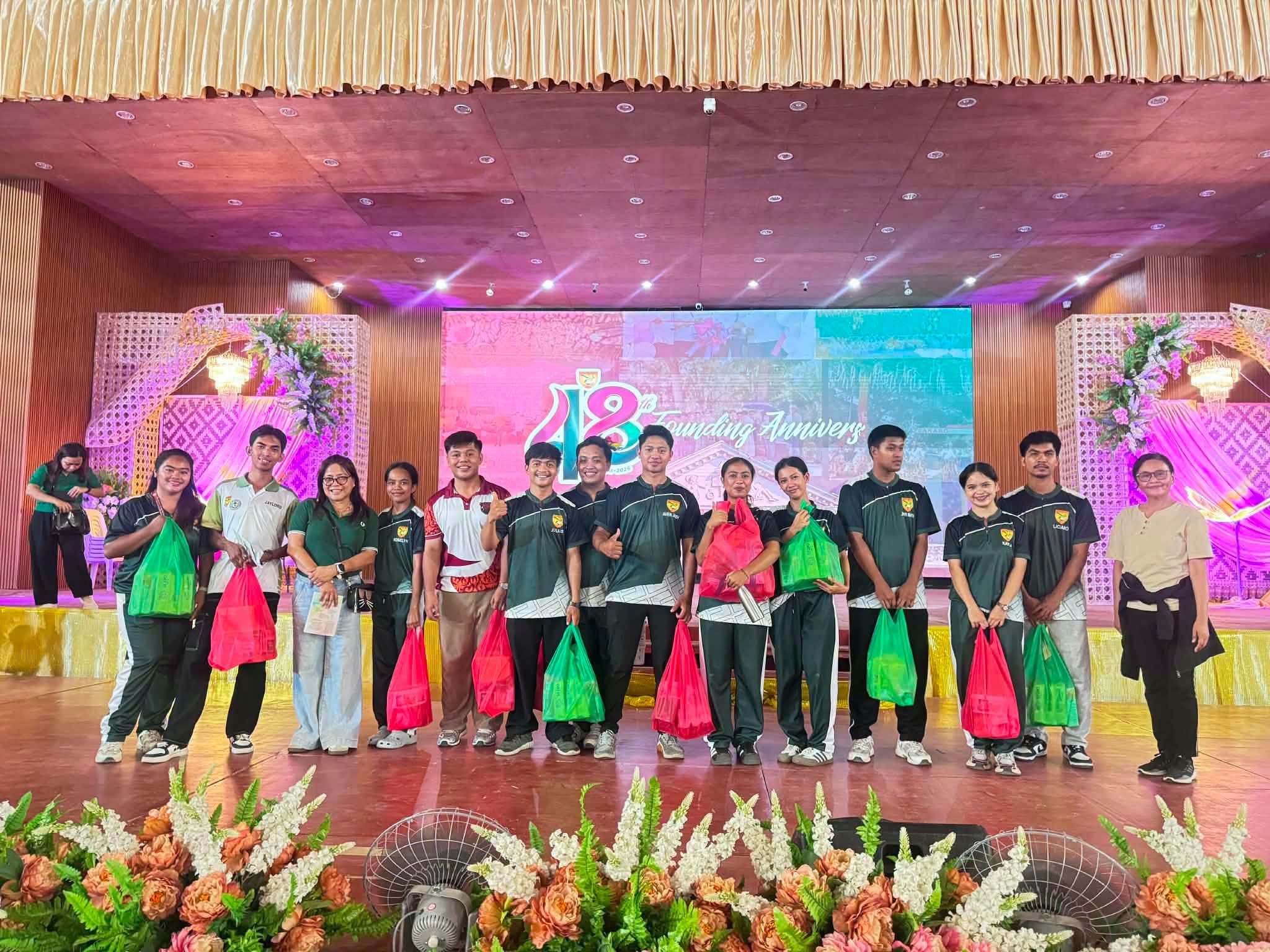 LARO NG LAHI CHAMPIONS  photo 26